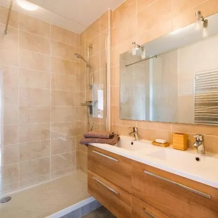 Le Grandmont - 100m Du Parc - Au Pied De La Faculte Des Sciences *