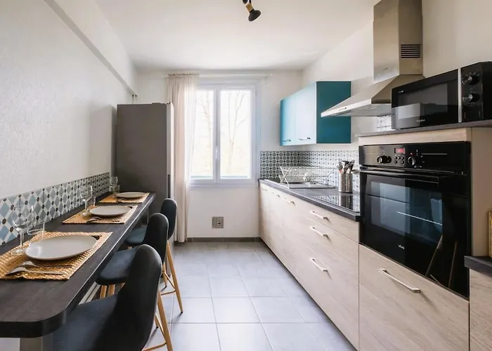 Апартаменты Le Grandmont - 100m Du Parc - Au Pied De La Faculte Des Sciences Тур